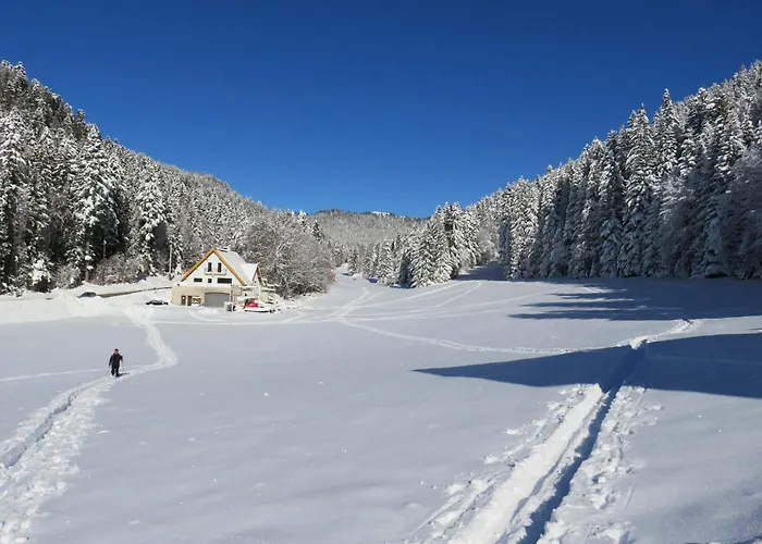 Gite La Resilience, Sur La Piste De Ski D\'Autrans
